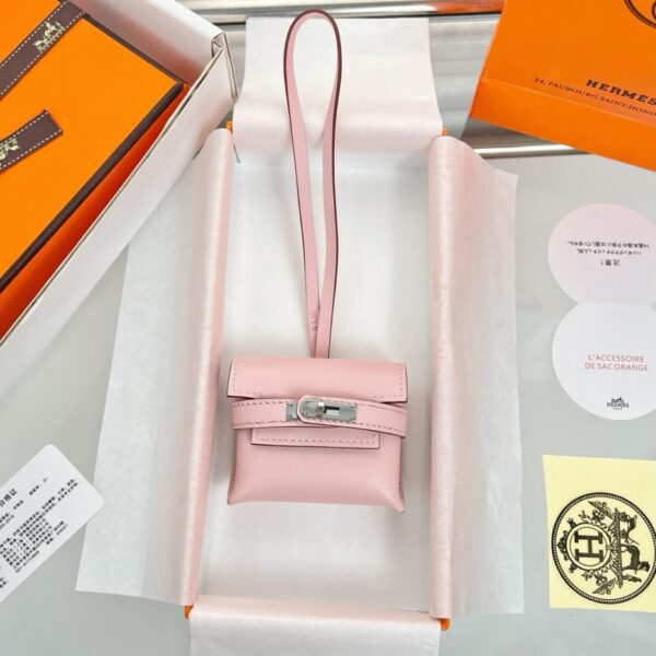 replik,replica,schmuck,1:1,beste,ohrringe,ring,Repliken HERMES Kelly Kopfhörer-Taschenanhänger, exquisites Originalprodukt, rein handgefertigt mit Nähten
