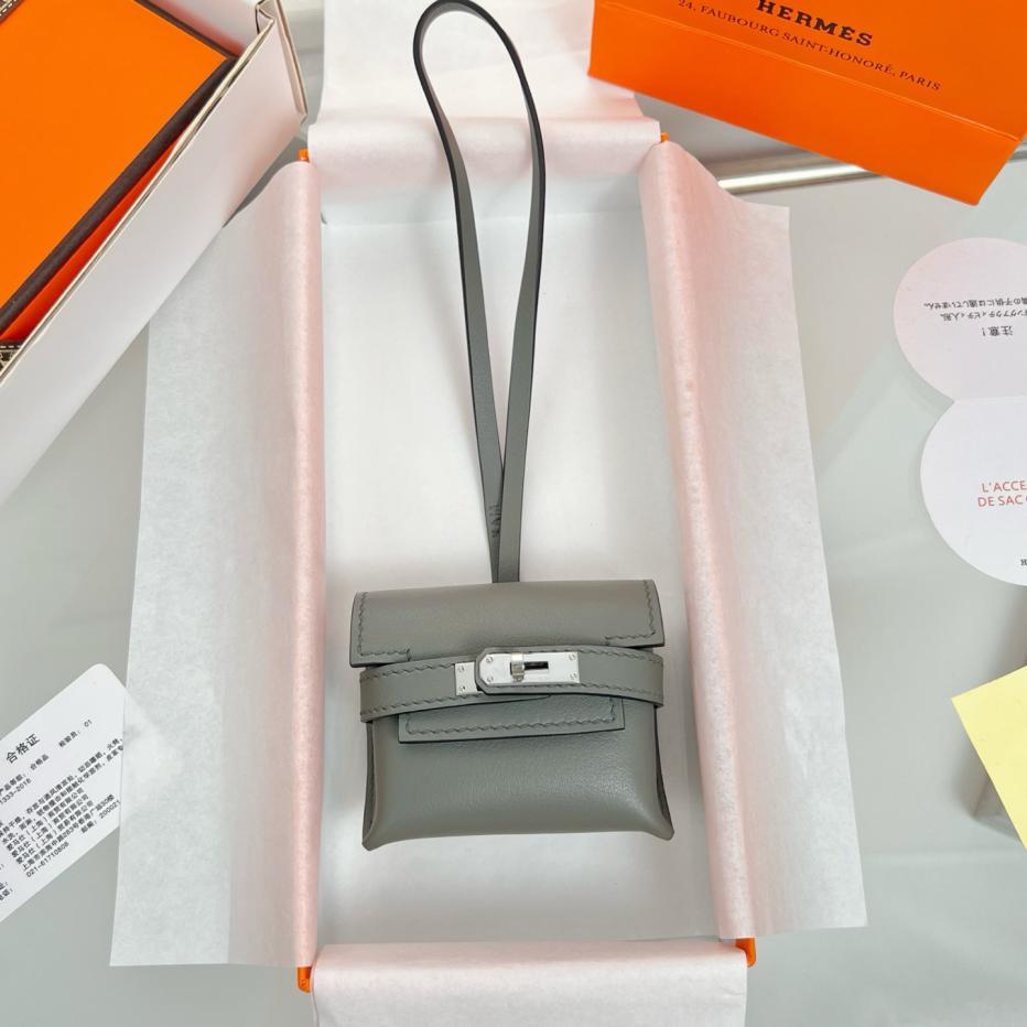 replik,replica,schmuck,1:1,beste,ohrringe,ring,Repliken HERMES Kelly Kopfhörer-Taschenanhänger, exquisites Originalprodukt, rein handgefertigt mit Nähten replik,replica,schmuck,1:1,beste,ohrringe,ring,Repliken HERMES Kelly Kopfhörer-Taschenanhänger, exquisites Originalprodukt, rein handgefertigt mit Nähten