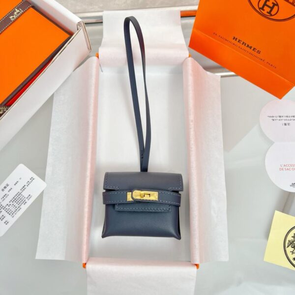 replik,replica,schmuck,1:1,beste,ohrringe,ring,Repliken HERMES Kelly Kopfhörer-Taschenanhänger, exquisites Originalprodukt, rein handgefertigt mit Nähten