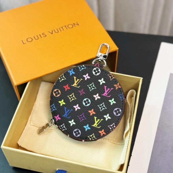 replik,replica,schmuck,1:1,beste,ohrringe,ring,Repliken Louis Vuitton runder Geldbörsenanhänger, 8 Farben, Geldbörse aus der Vivienne-Vivi-Serie