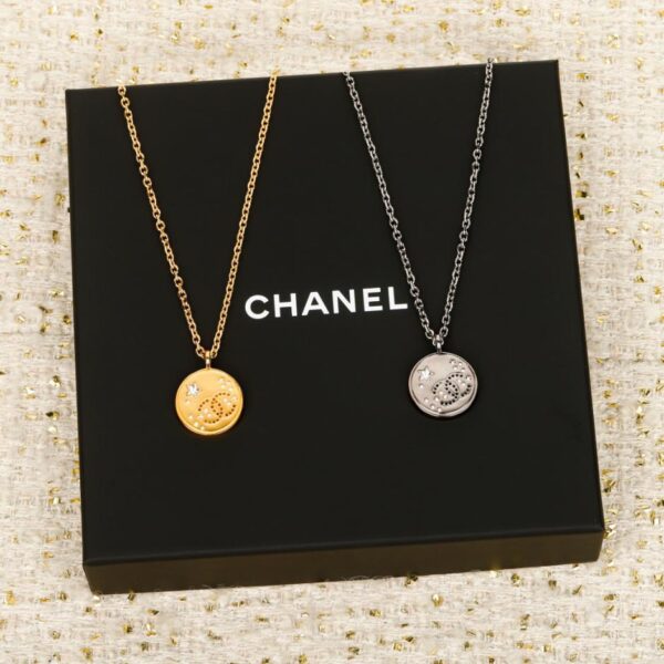 replik,replica,schmuck,1:1,beste,ohrringe,ring,Repliken Chanel 24s Doppel-C-Brosche (4IIHK)