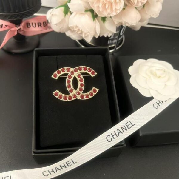 replik,replica,schmuck,1:1,beste,ohrringe,ring,Repliken Chanel Bernstein-Doppel-C-Strassbrosche (VNG5E)