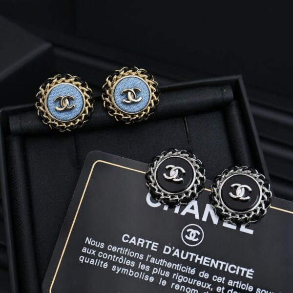 replik,replica,schmuck,1:1,beste,ohrringe,ring,Repliken Chanel 25p ovale Lederbrosche (NKMEG)