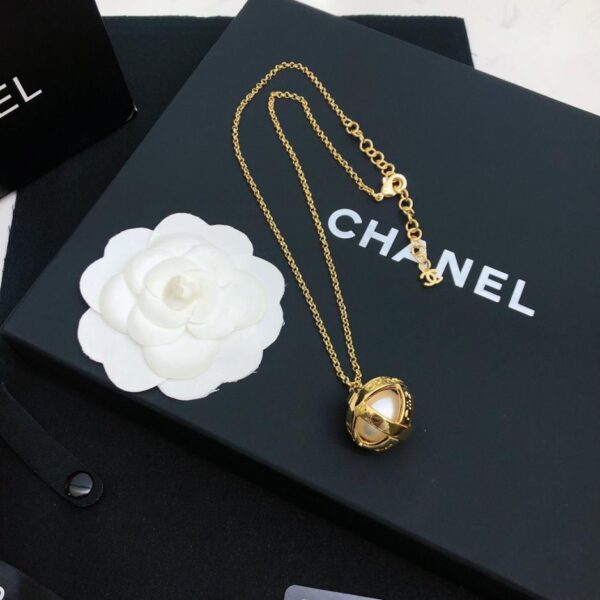 replik,replica,schmuck,1:1,beste,ohrringe,ring,Repliken Chanel – Ohrstecker aus schwarzem Leder (URFUD)