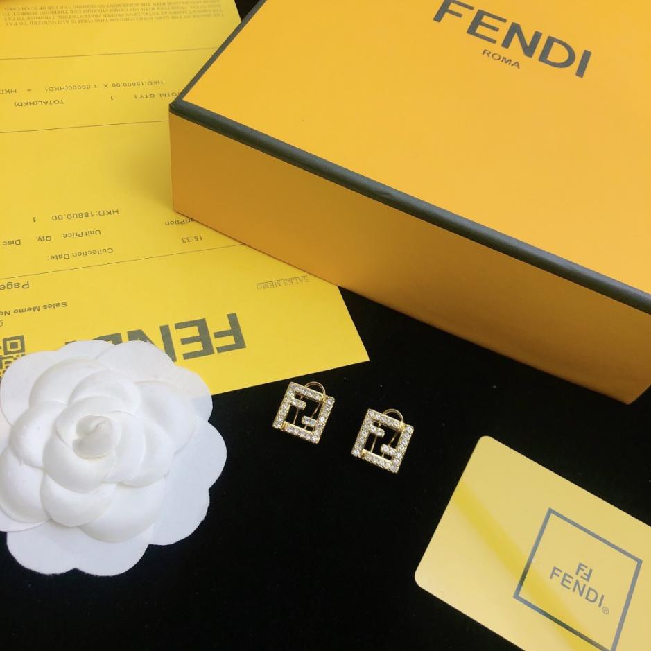 replik,replica,schmuck,1:1,beste,ohrringe,ring,Repliken Neue FENDI-Logo-Ohrringe, hochwertige Individualisierung (ZUUD7) replik,replica,schmuck,1:1,beste,ohrringe,ring,Repliken Neue FENDI-Logo-Ohrringe, hochwertige Individualisierung (ZUUD7)