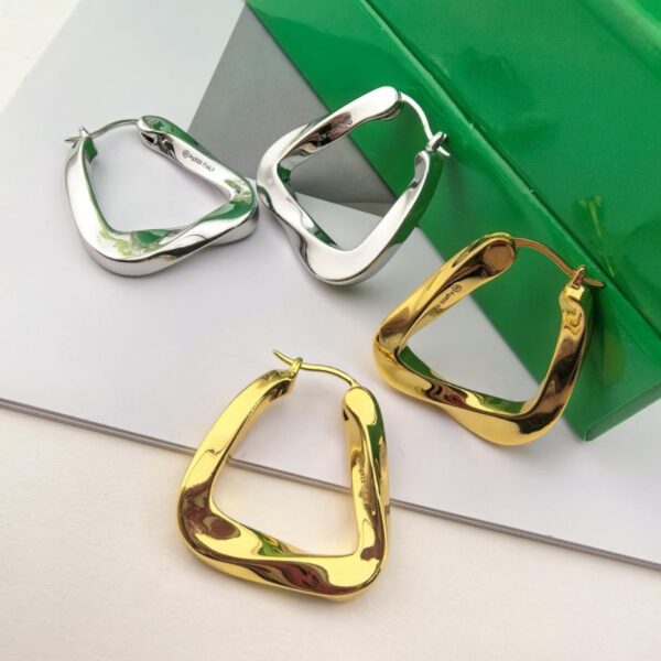 replik,replica,schmuck,1:1,beste,ohrringe,ring,Repliken BOTTEGA VENENTA Neue Dreiecksohrringe (FTUI1)
