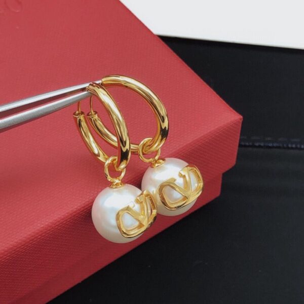 replik,replica,schmuck,1:1,beste,ohrringe,ring,Repliken Valentino neue Perlenohrhaken, Messingmaterial (FPH8Q)