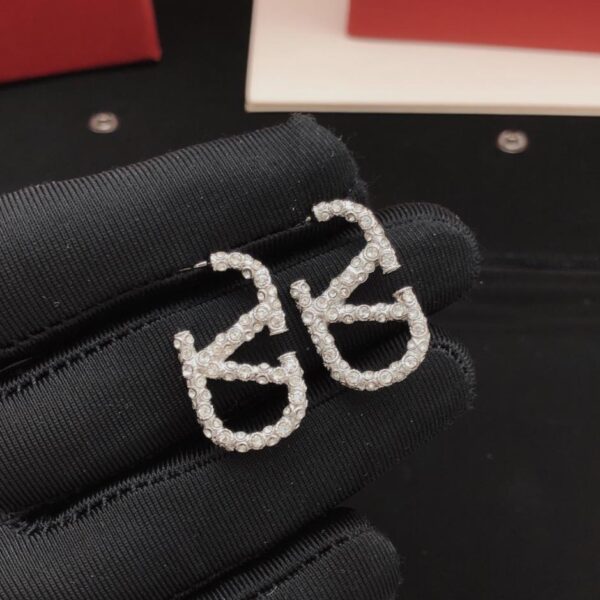 replik,replica,schmuck,1:1,beste,ohrringe,ring,Repliken Valentino neueste Diamantbrosche, einheitliches ZP-Messingmaterial (T3NJZ)