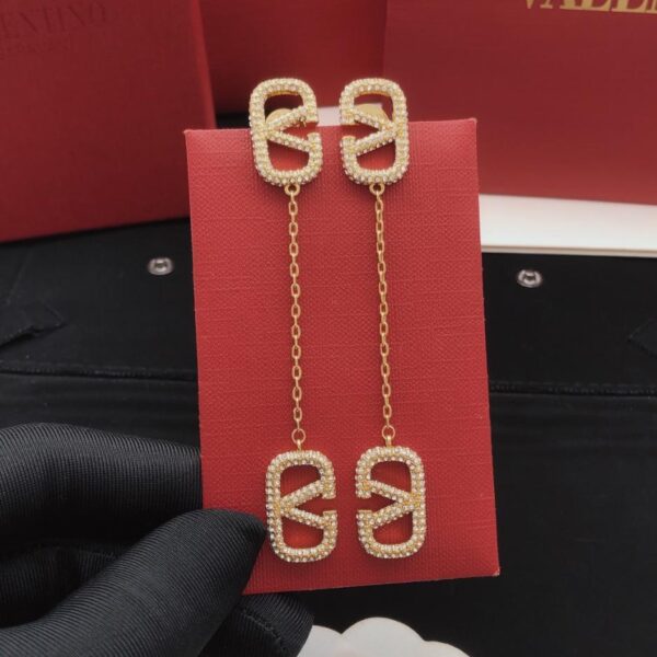 replik,replica,schmuck,1:1,beste,ohrringe,ring,Repliken Valentino neueste Quastenohrringe, einheitliches ZP-Messingmaterial (EV800)