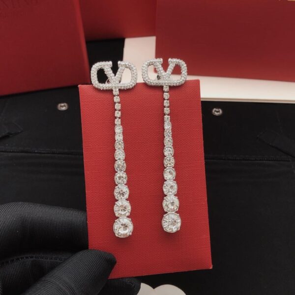 replik,replica,schmuck,1:1,beste,ohrringe,ring,Repliken Valentino neueste Quastenohrringe, einheitliches ZP-Messingmaterial (H6BDH)