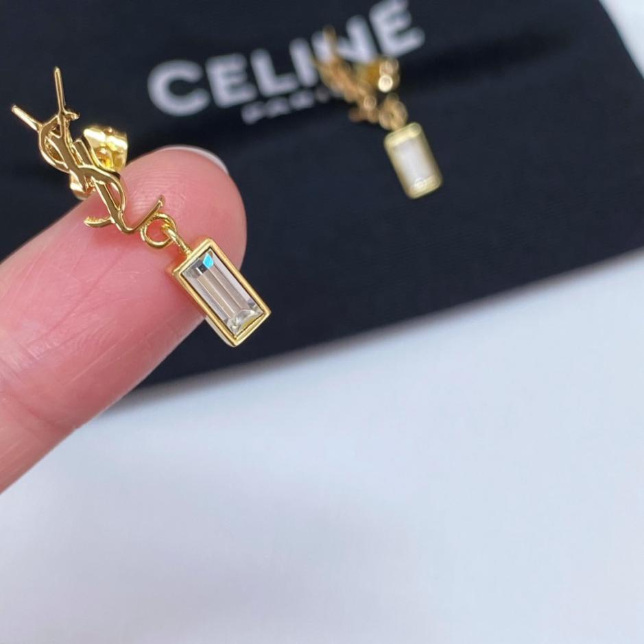 replik,replica,schmuck,1:1,beste,ohrringe,ring,Repliken YSL-Buchstaben-Diamantohrringe (GY7E1) replik,replica,schmuck,1:1,beste,ohrringe,ring,Repliken YSL-Buchstaben-Diamantohrringe (GY7E1)