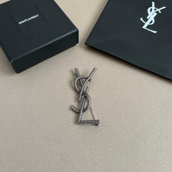 replik,replica,schmuck,1:1,beste,ohrringe,ring,Repliken ⭕Neueste YSL-Halskette mit Herzbuchstaben und Diamanten, original, mit Logo (G9NWB)