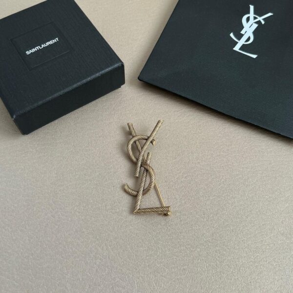 replik,replica,schmuck,1:1,beste,ohrringe,ring,Repliken YSL-Buchstabenbrosche (V3F1I)