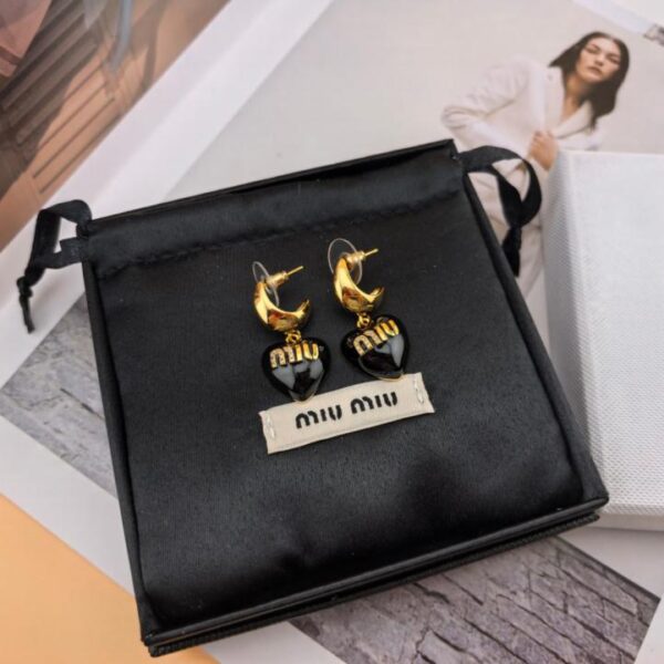 replik,replica,schmuck,1:1,beste,ohrringe,ring,Repliken miumiu Buchstabenohrringe ️(MEYX6)