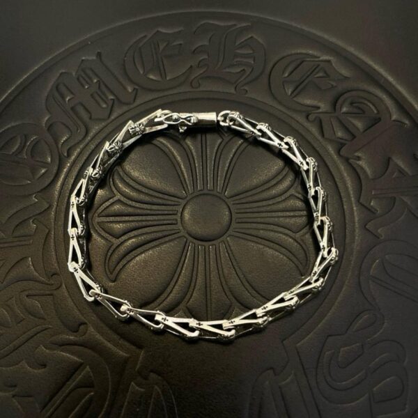 replik,replica,schmuck,1:1,beste,ohrringe,ring,Repliken Neues Chrome Hearts-Armband in klassischer Vintage-Optik mit Kreuz in Ladenqualität (HHPNE)