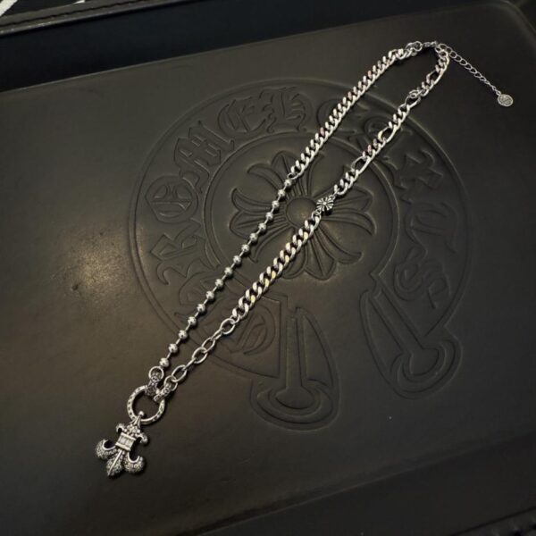 replik,replica,schmuck,1:1,beste,ohrringe,ring,Repliken Neue, mehrteilige Scout-Blumen-Halskette mit Diamanten von Chrome Hearts in handelsüblicher Qualität (R1KZV)