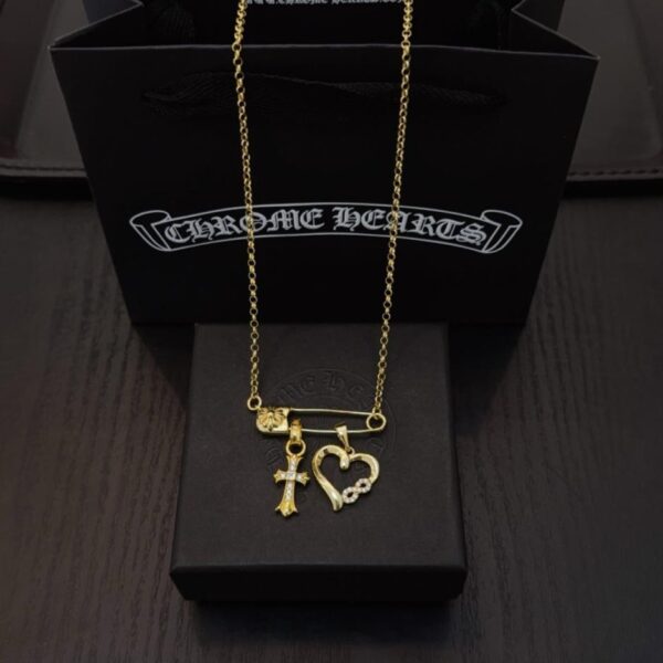 replik,replica,schmuck,1:1,beste,ohrringe,ring,Repliken Neue Chrome Hearts-Halskette mit Kreuz und Liebessymbol in Ladenqualität (1W09W)