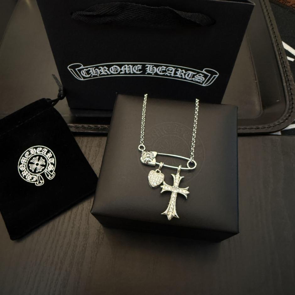 replik,replica,schmuck,1:1,beste,ohrringe,ring,Repliken Halskette mit Sicherheitsnadel-Kreuz von Chrome Hearts in Thekenqualität (0O4IW) replik,replica,schmuck,1:1,beste,ohrringe,ring,Repliken Halskette mit Sicherheitsnadel-Kreuz von Chrome Hearts in Thekenqualität (0O4IW)