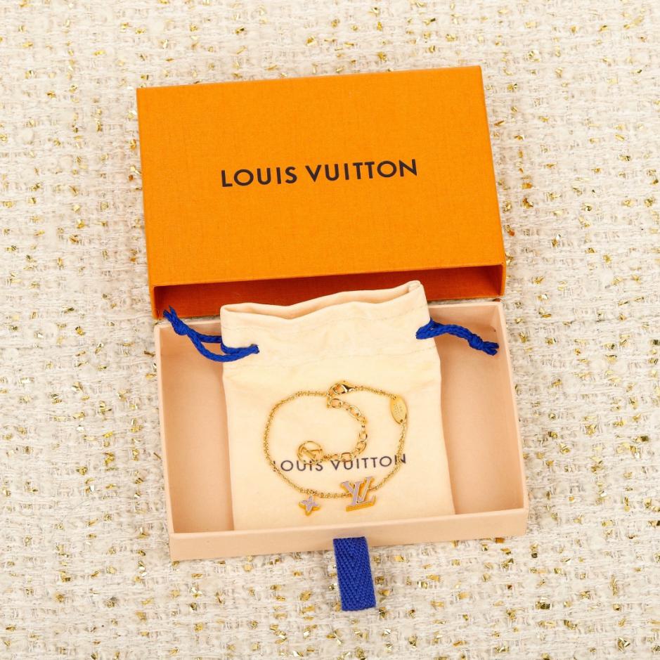 replik,replica,schmuck,1:1,beste,ohrringe,ring,Repliken LV Rose Red Halsketten-Set (M6MJS) replik,replica,schmuck,1:1,beste,ohrringe,ring,Repliken LV Rose Red Halsketten-Set (M6MJS)