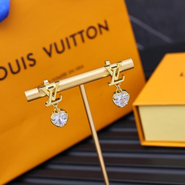 replik,replica,schmuck,1:1,beste,ohrringe,ring,Repliken Louis Vuitton Herz-Buchstaben-Ohrringe (CDHFA)