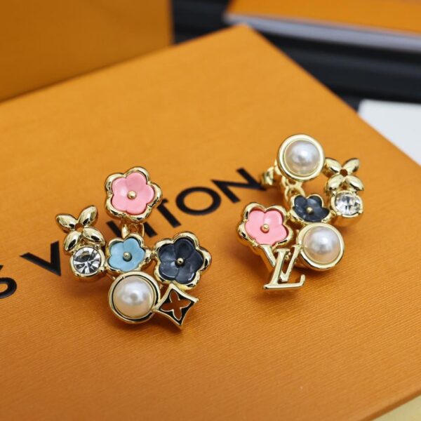replik,replica,schmuck,1:1,beste,ohrringe,ring,Repliken Neue Blumenohrringe von LV (2DAQO)