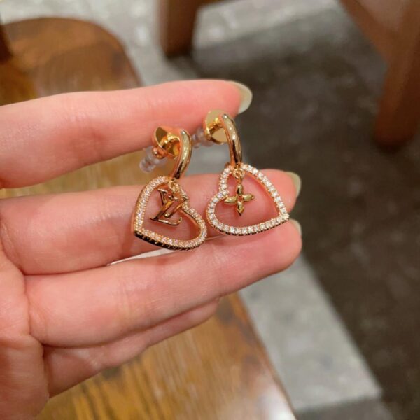 replik,replica,schmuck,1:1,beste,ohrringe,ring,Repliken Louis Vuitton Neue Ohrstecker Klassische alte Blumenohrringe (I4U68)