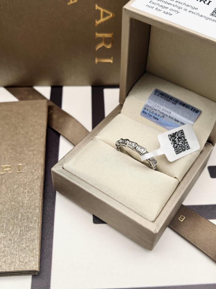 replik,replica,schmuck,1:1,beste,ohrringe,ring,Repliken Bvlgari Schlangenknochen-Einzelring, Volldiamantversion, V-Gold-Upgrade, Silbermaterial, V-Gold, Swarovski-farbige Diamanten (9XXQR) replik,replica,schmuck,1:1,beste,ohrringe,ring,Repliken Bvlgari Schlangenknochen-Einzelring, Volldiamantversion, V-Gold-Upgrade, Silbermaterial, V-Gold, Swarovski-farbige Diamanten (9XXQR)