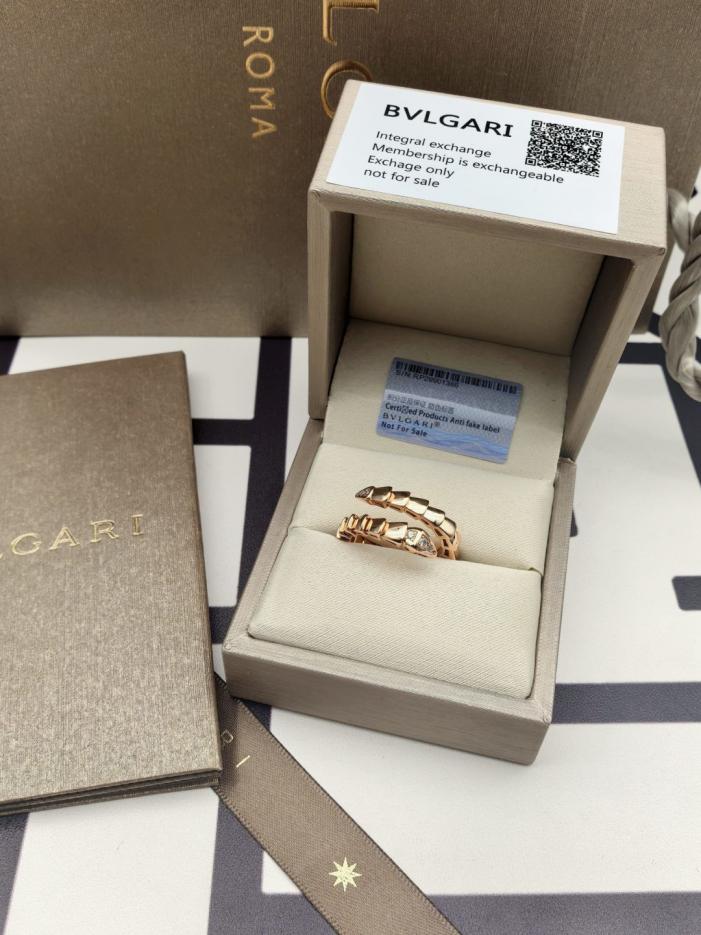 replik,replica,schmuck,1:1,beste,ohrringe,ring,Repliken Gegenversion Bulgari Schlangenknochenring Halbdiamantversion V-Gold-Upgrade Roségoldmaterial V-Goldproduktion Swarovski farbige Diamanten (8AIQX) replik,replica,schmuck,1:1,beste,ohrringe,ring,Repliken Gegenversion Bulgari Schlangenknochenring Halbdiamantversion V-Gold-Upgrade Roségoldmaterial V-Goldproduktion Swarovski farbige Diamanten (8AIQX)
