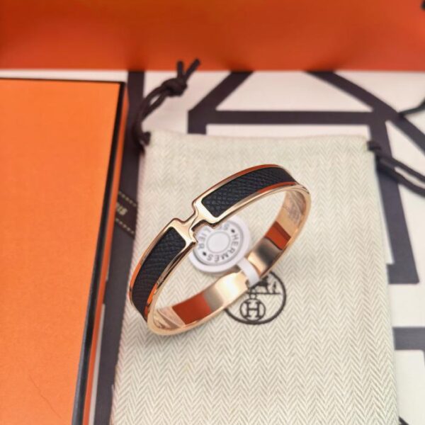 replik,replica,schmuck,1:1,beste,ohrringe,ring,Repliken Counter-Version Hermès schwarzes Lederarmband, neue, verbesserte Version (3FLNS)