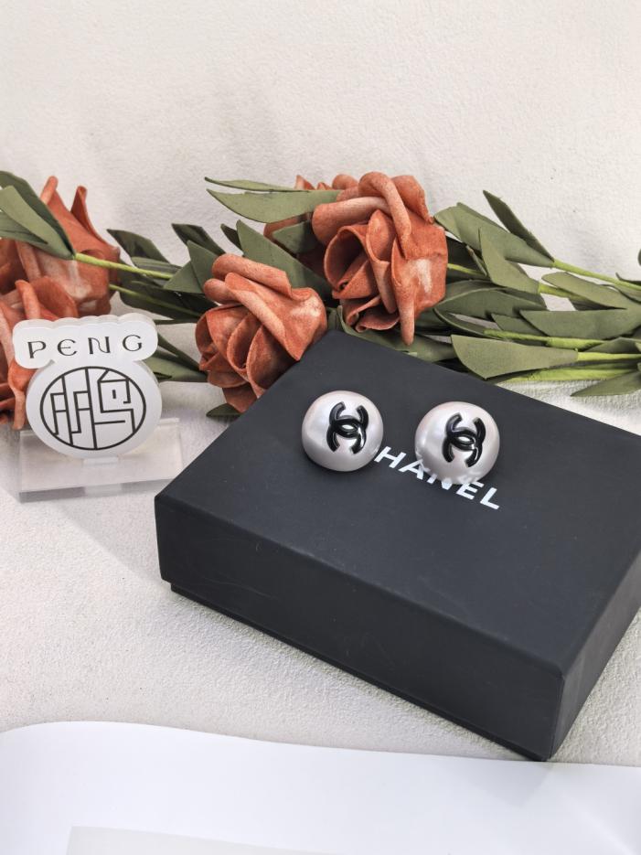 replik,replica,schmuck,1:1,beste,ohrringe,ring,Repliken Chanel Double C Emaille-Perlenschnallenohrringe in Counter-Version Schwarze Version Natürliche Perlmuttharzperlen Double C aus Emaille (9N2IN) replik,replica,schmuck,1:1,beste,ohrringe,ring,Repliken Chanel Double C Emaille-Perlenschnallenohrringe in Counter-Version Schwarze Version Natürliche Perlmuttharzperlen Double C aus Emaille (9N2IN)