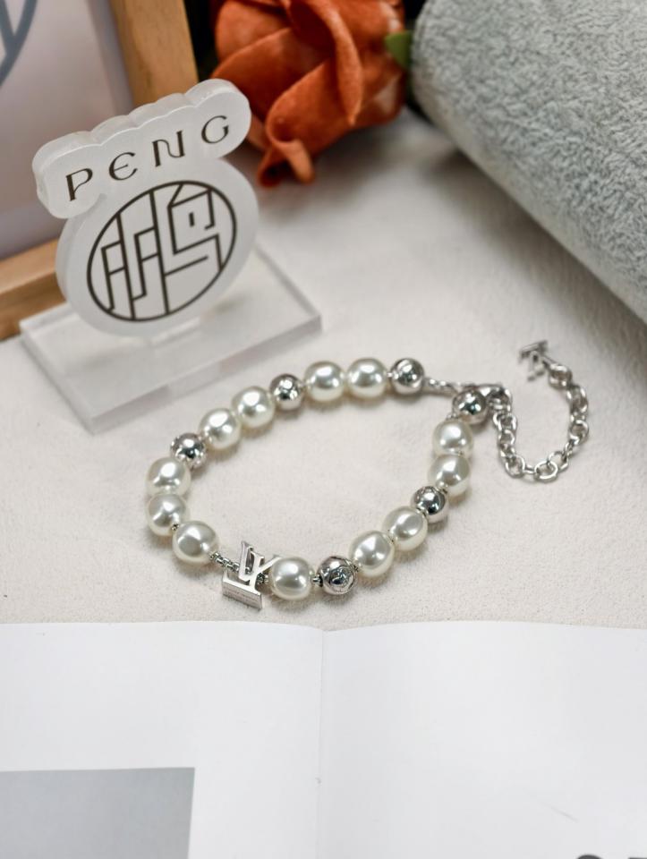 replik,replica,schmuck,1:1,beste,ohrringe,ring,Repliken LV neues Perlenarmband Legierungskette Naturperle (YM18S) replik,replica,schmuck,1:1,beste,ohrringe,ring,Repliken LV neues Perlenarmband Legierungskette Naturperle (YM18S)