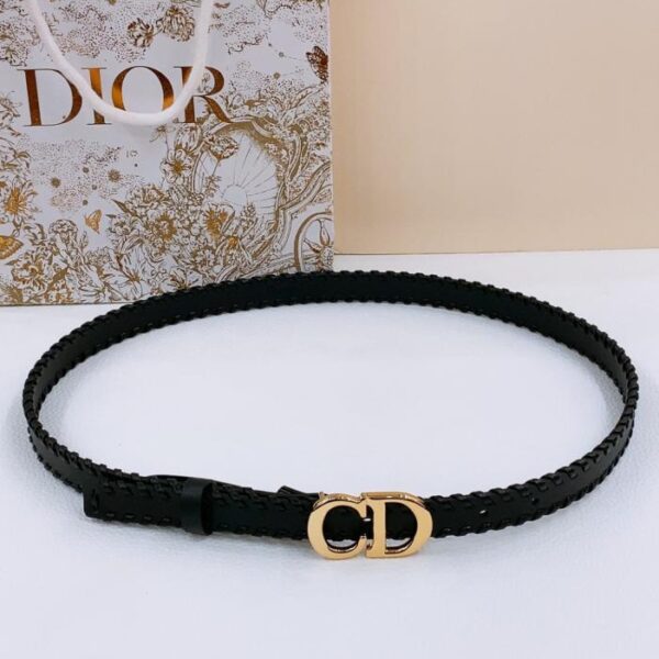 replik,replica,schmuck,1:1,beste,ohrringe,ring,Repliken Dior 20 mm Sattelgürtel aus schwarzem Glattleder Montaigne Star CD-Gürtel (M2MQX)