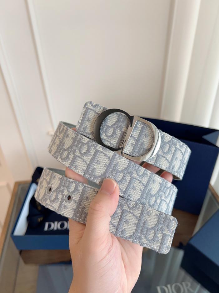 replik,replica,schmuck,1:1,beste,ohrringe,ring,Repliken DIOR Enhanced Edition Französisches Originalleder Schräg Grau Stoff Schwarzes Rindsleder 3,5 cm (51KYQ) replik,replica,schmuck,1:1,beste,ohrringe,ring,Repliken DIOR Enhanced Edition Französisches Originalleder Schräg Grau Stoff Schwarzes Rindsleder 3,5 cm (51KYQ)