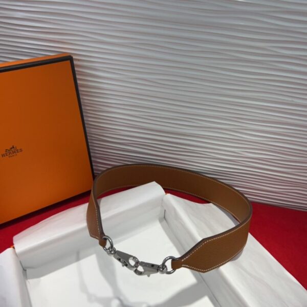 replik,replica,schmuck,1:1,beste,ohrringe,ring,Repliken Hermès Kelly-Taschen-Schultergurtdetails des Swift- und Epsom TC-Leder-Schultergurts (SBCP5)