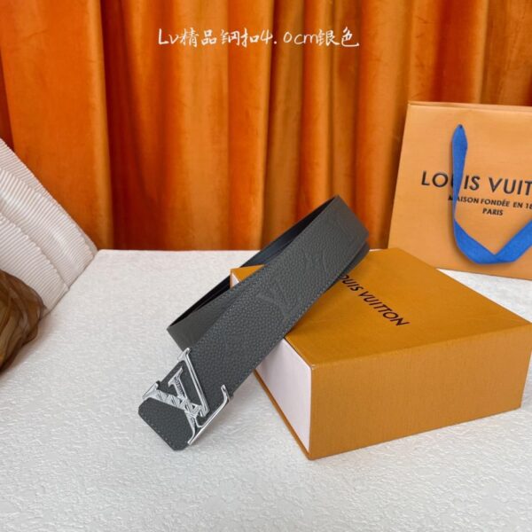 replik,replica,schmuck,1:1,beste,ohrringe,ring,Repliken Louis Vuitton: Klassische Originalqualität. Eine Seite mit Litschi-Prägung, die andere mit Leinwandbindung. Originale Schließe aus hochwertigem Stahl, 4,0 cm breit (PUOKA).