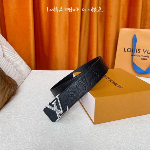 replik,replica,schmuck,1:1,beste,ohrringe,ring,Repliken Louis Vuitton: Klassische Originalqualität. Eine Seite mit geprägtem Litschi-Muster, die andere in Leinwandbindung. Originale Schließe aus hochwertigem Stahl, Breite 4,0 cm (RY19I).