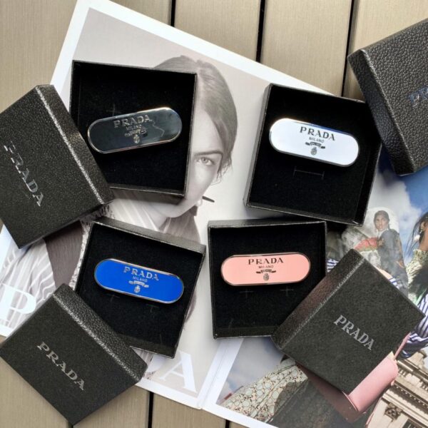 replik,replica,schmuck,1:1,beste,ohrringe,ring,Repliken Prada Thekenmodell, lange ovale Haarnadel mit Federclip aus Metall mit Logo, 1/Box (DMCT4)