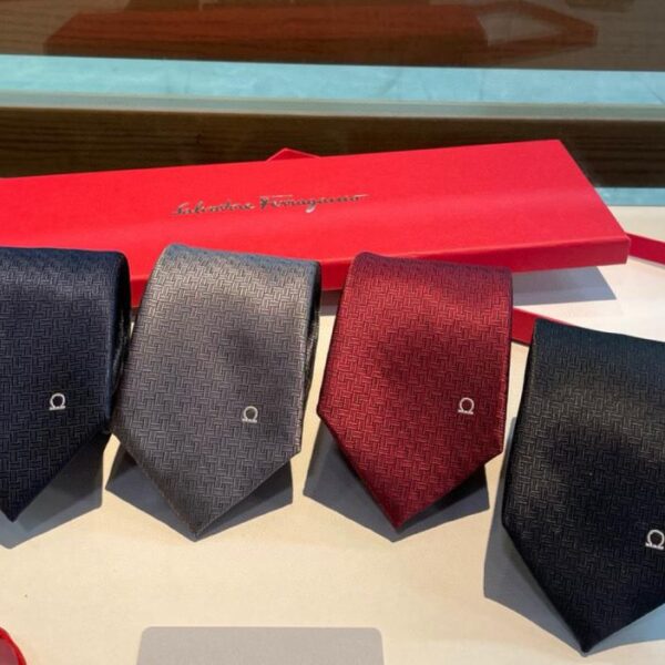 replik,replica,schmuck,1:1,beste,ohrringe,ring,Repliken Ferragamo Herren neue Krawattenserie 100 % hochwertige Twill-Seide handgefertigt nach Maß (T3OV9)