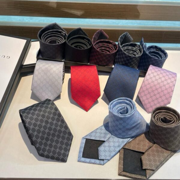 replik,replica,schmuck,1:1,beste,ohrringe,ring,Repliken Gucci New Counter [GG Logo Print Tie] Herrenkrawatte (4BTNC)