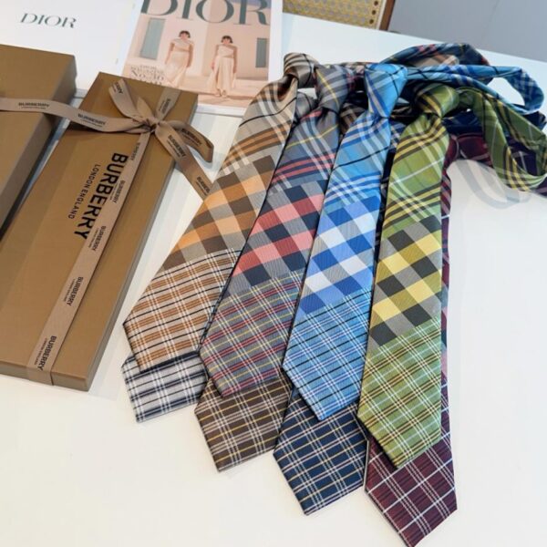 replik,replica,schmuck,1:1,beste,ohrringe,ring,Repliken Burberry Counter Synchronized Krawatte (U9ECZ)