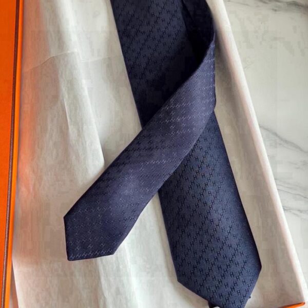 replik,replica,schmuck,1:1,beste,ohrringe,ring,Repliken Hermès Herren-Krawatte „Diamond H Plaid“, neue Serie, 100 % Top-Twill-Seide, handgefertigte Individualisierung (2FYDC)