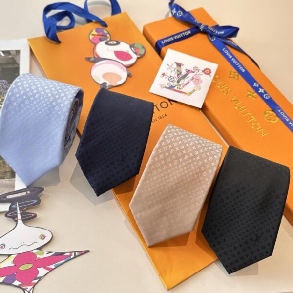 replik,replica,schmuck,1:1,beste,ohrringe,ring,Repliken LV-Zählersynchronisation, exquisites Jacquard mit kleinem Logo, dunkles Muster, 100 % hochwertige Jacquard-Seide, handgefertigt, individuell (GNLTR)