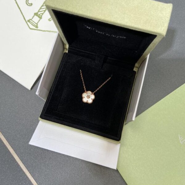 replik,replica,schmuck,1:1,beste,ohrringe,ring,Repliken Van Cleef & Arpels Lucky Spring Pflaumenblüten-Halskette (3V6ZS)