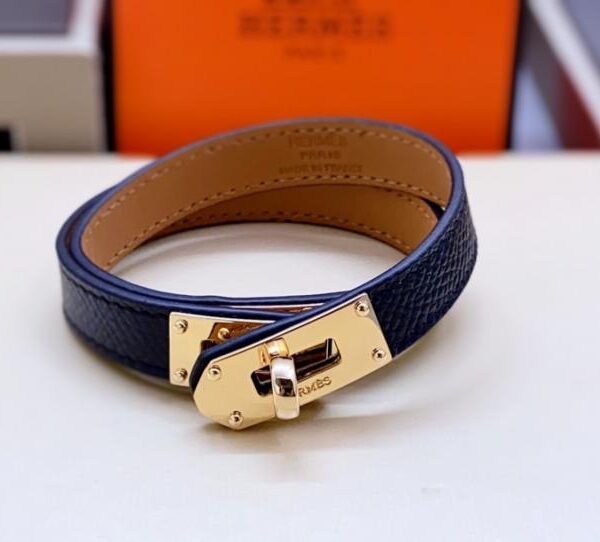 replik,replica,schmuck,1:1,beste,ohrringe,ring,Repliken Hermes Klassisches, einseitiges Kreuz-Lederarmband mit Baummuster und goldener Schnalle (6JXWO)