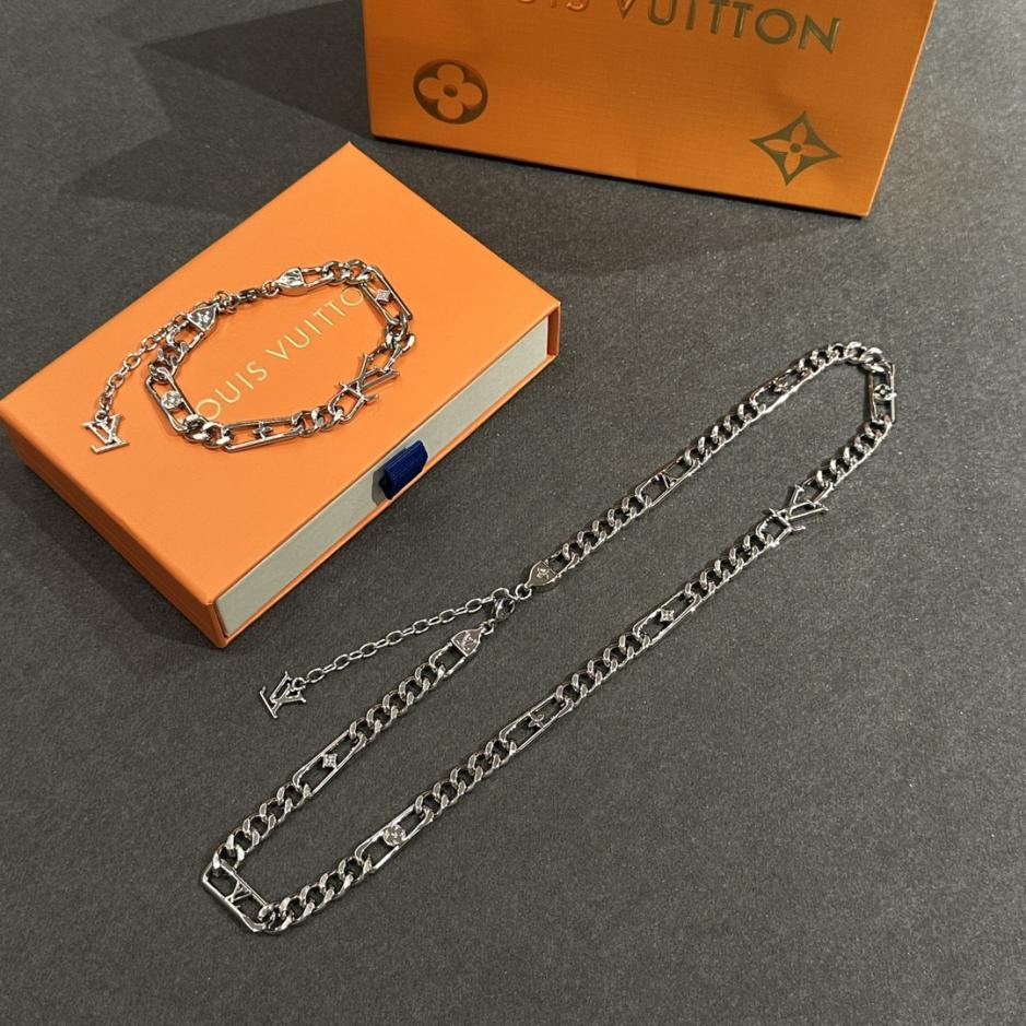 replik,replica,schmuck,1:1,beste,ohrringe,ring,Repliken Armband 55 Halskette (RSHXM) replik,replica,schmuck,1:1,beste,ohrringe,ring,Repliken Armband 55 Halskette (RSHXM)