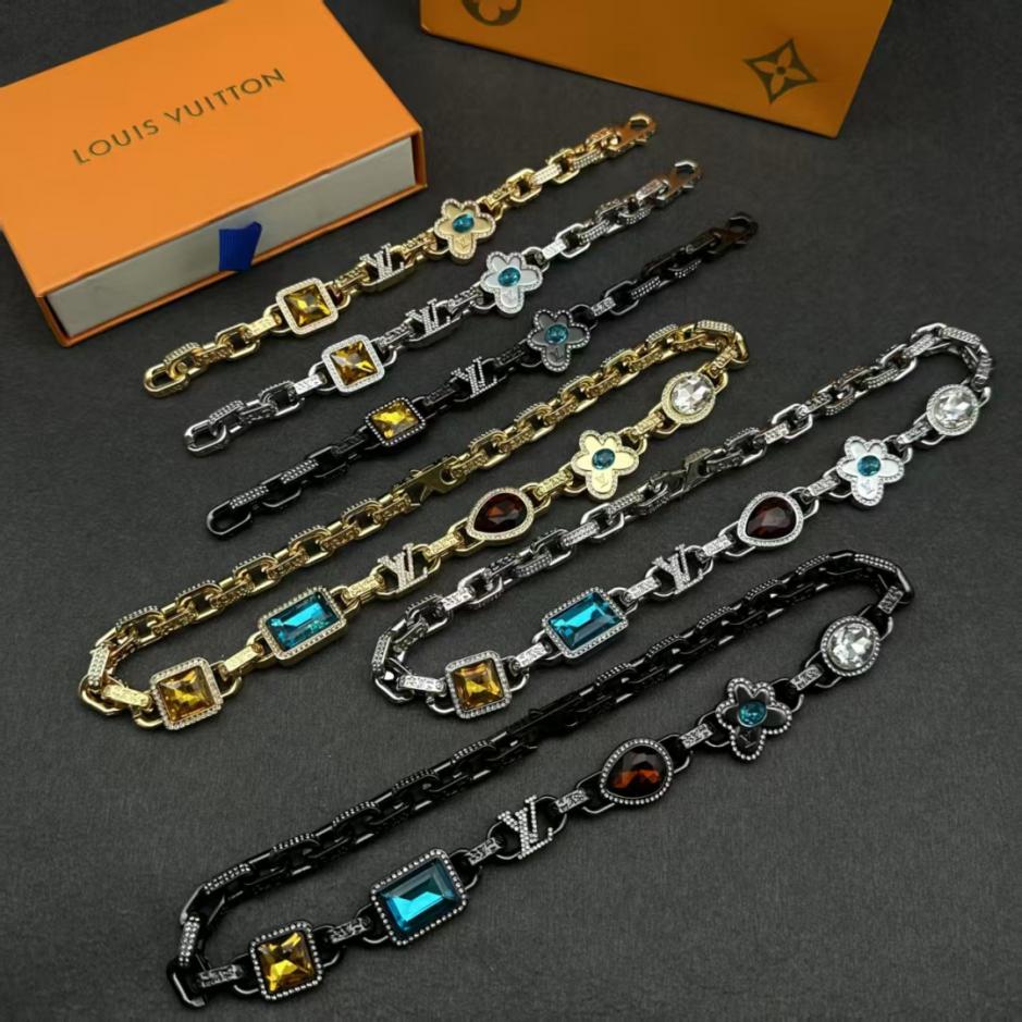 replik,replica,schmuck,1:1,beste,ohrringe,ring,Repliken Armband + Halskette (TDZZ1) replik,replica,schmuck,1:1,beste,ohrringe,ring,Repliken Armband + Halskette (TDZZ1)