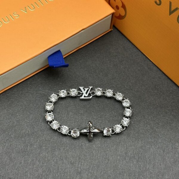replik,replica,schmuck,1:1,beste,ohrringe,ring,Repliken Das neueste Paar-Diamantarmband von Louis Vuitton (NKVYS)