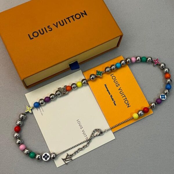 replik,replica,schmuck,1:1,beste,ohrringe,ring,Repliken Louis Vuitton Herrenmode Candy Emaille Charm Karabinerverschluss Perlenkette Halskette (G7GZO)