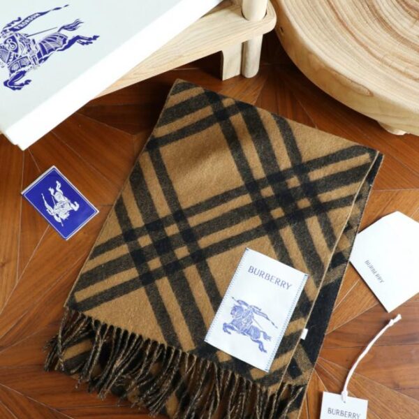 replik,replica,schmuck,1:1,beste,ohrringe,ring,Repliken Burberry B-Logo mit Quaste, 100 % Kaschmir, Unisex (WVEL4)