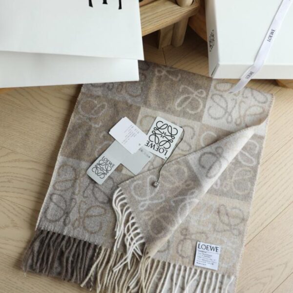 replik,replica,schmuck,1:1,beste,ohrringe,ring,Repliken Loewe Checkerboard Jacquard Scarf Unisex (DVAYH)